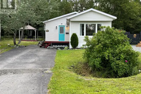 10 Viscount Crescent