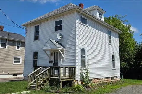 5 Maple Street