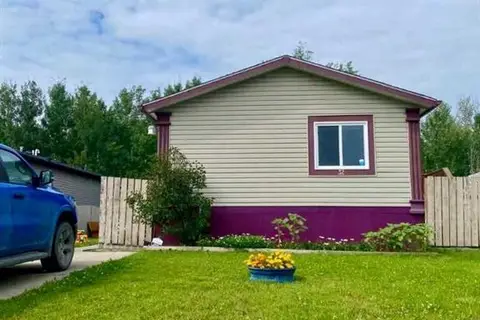 32 Dragonfly Crescent
