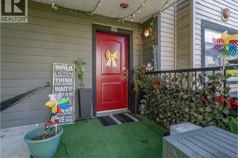 37 7428 14TH AVENUE
