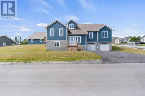35 Alexander Crescent