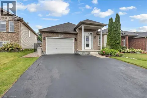 25 SUDDS Lane