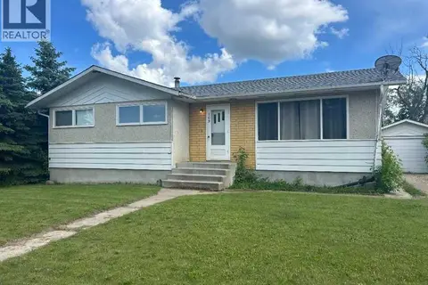 103 1st Street N