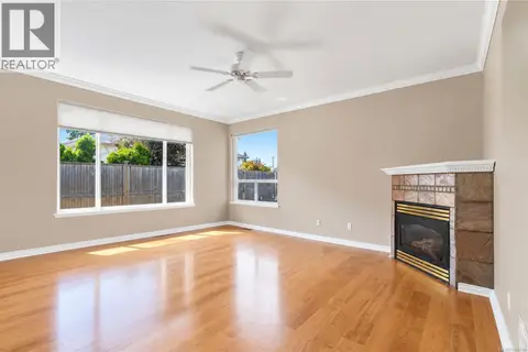 1101 Berkeley Pl