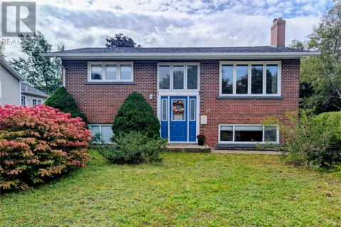 47 Grandy Avenue