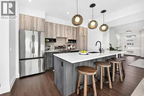 2473 Creeker Lane