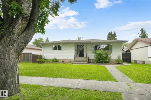 11031 152 ST NW