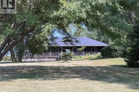 1571 McCormick ROAD