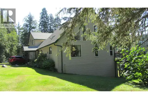 2729 EAGLE CREEK ROAD