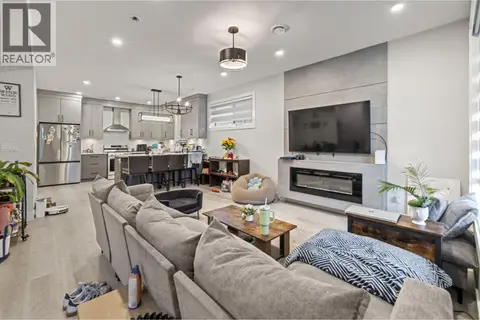 830 Glenwood Avenue Unit# 2