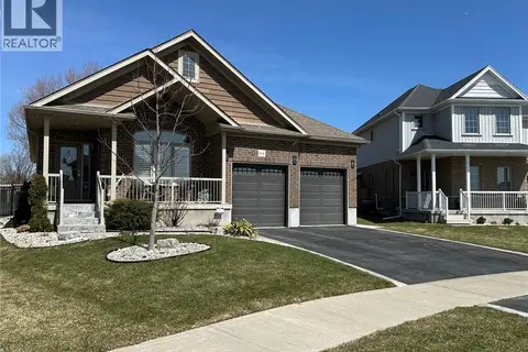 64 ENGLISH Crescent
