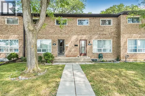 28 RIVERDALE Drive