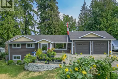 2651 Okanagan Avenue NE