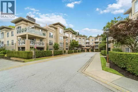 422 2551 PARKVIEW LANE
