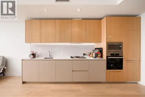1008 6688 PEARSON WAY