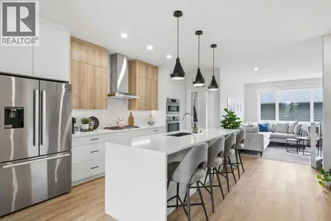 1062 Harmony Parade