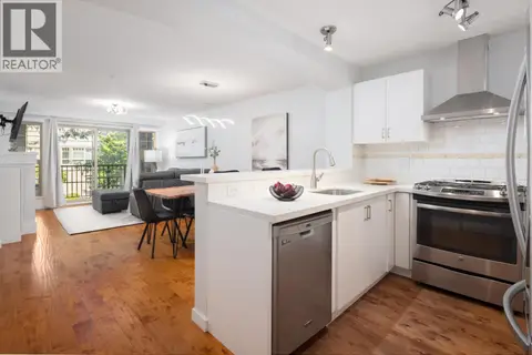 301 2958 SILVER SPRINGS BOULEVARD