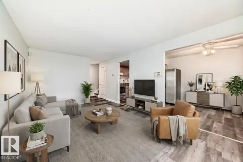 #18B 18305 89 AV NW