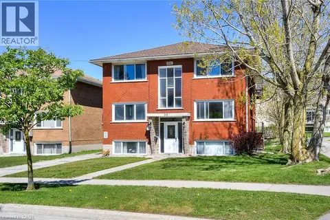 20 RAITAR Avenue Unit# 4