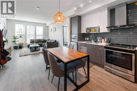 1775 Chapman Place Unit# 223