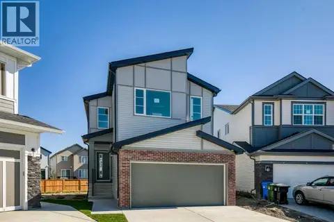 126 Walgrove Bay SE