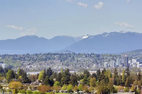 1805 13308 CENTRAL AVENUE