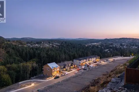 1410 Sandstone Lane