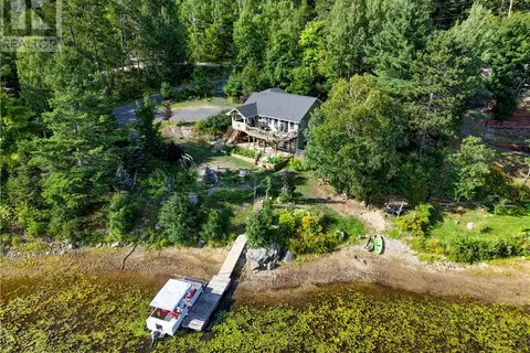 1266 Sandy Lane