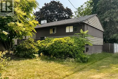 1324 WILLOW WAY
