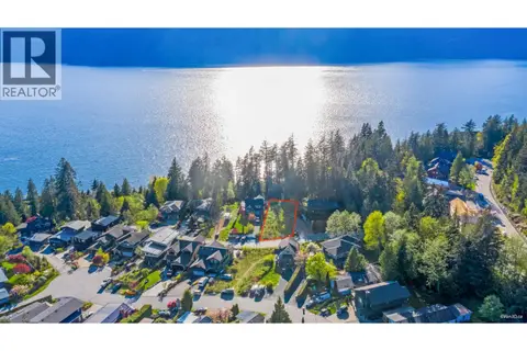 685 COPPER DRIVE