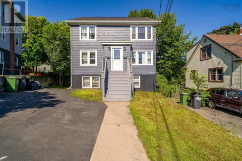 3176/78/80 Stanford Street
