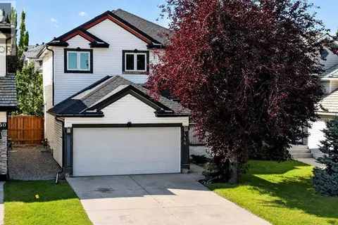 446 Harvest Hills Drive NE