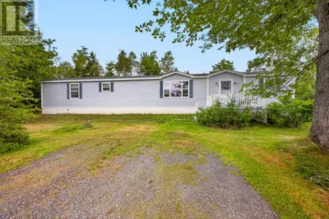 1050 WADDENS Court