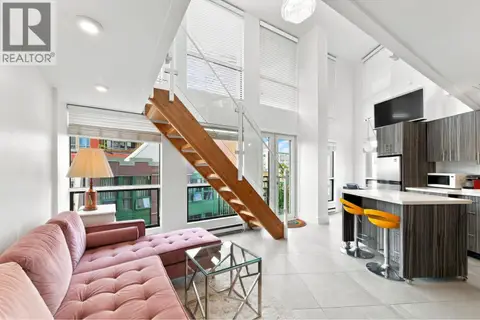 311 1 E CORDOVA STREET