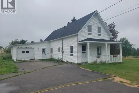 211 Chemin Theriault