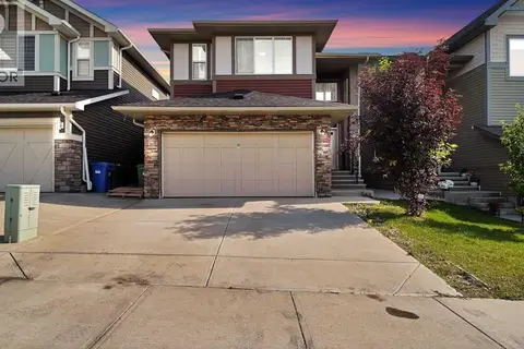 149 saddlestone Drive NE