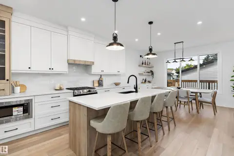 14512 86 AV NW