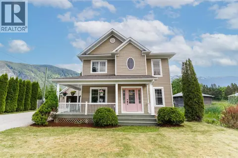 3561 COTTONWOOD CRESCENT