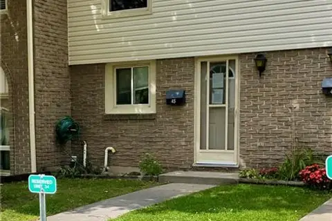 165 GREEN VALLEY Drive Unit# 45