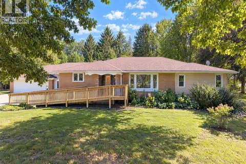 10156 Longwoods ROAD