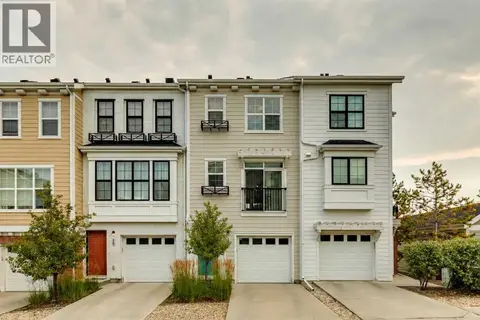 206 Nolanfield Villas NW