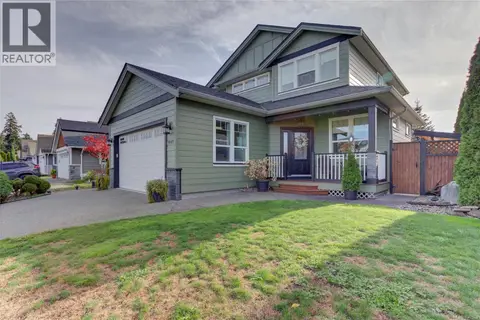 1922 Falcon Cres