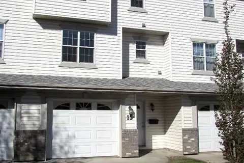 15 Kerry Wood Mews