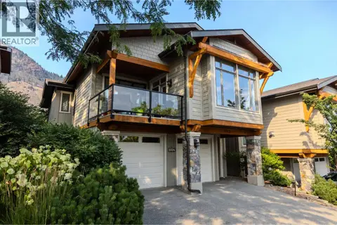 1542 GOLF RIDGE Drive