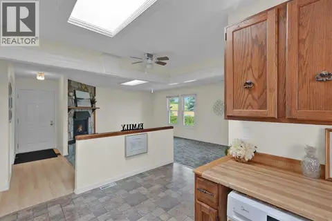 27 Bedridge Way NE