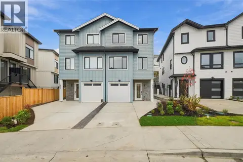817 BLACKBIRD Pl