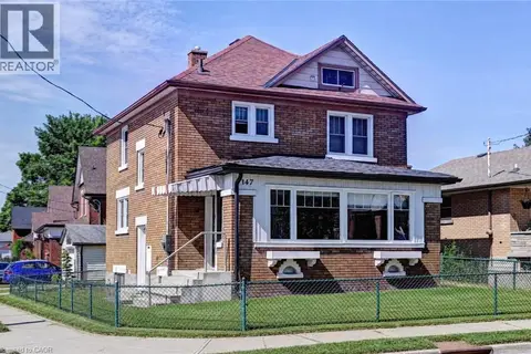 147 COURTLAND Avenue E