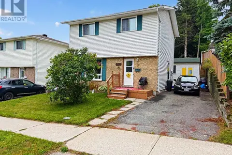 3 Stewart CRES