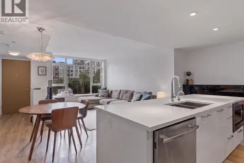 TH112 3565 SAWMILL CRESCENT