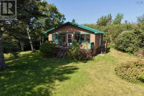 377 Old Farm Road